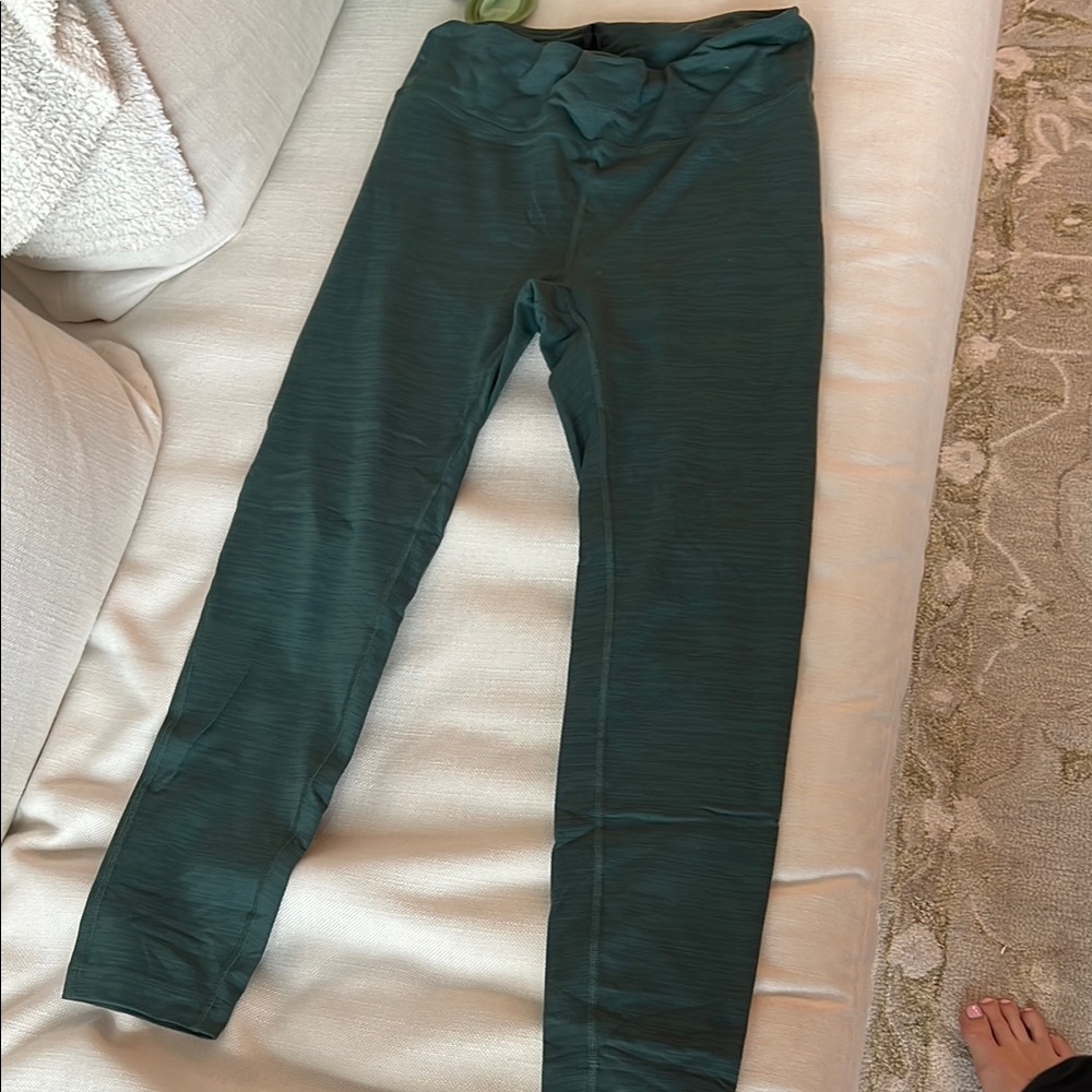 Outdoor Voices Green Leggings Tapered Design Elastic Waistband